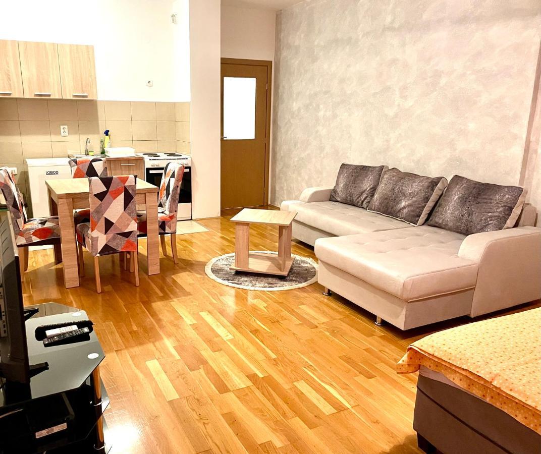 Naki Apartmani Podgorica Zewnętrze zdjęcie